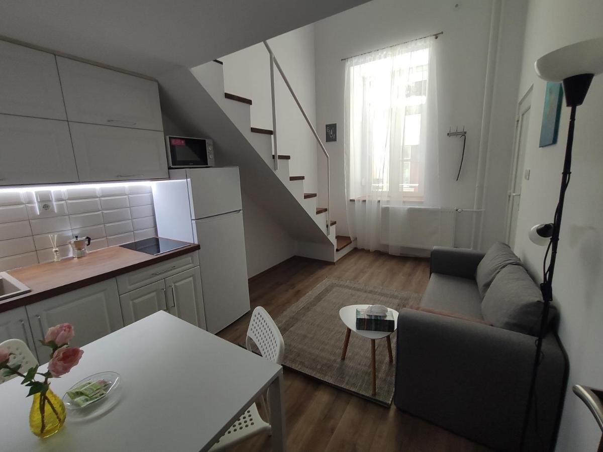 Apartament Kossuth Garden Debreczyn Zewnętrze zdjęcie