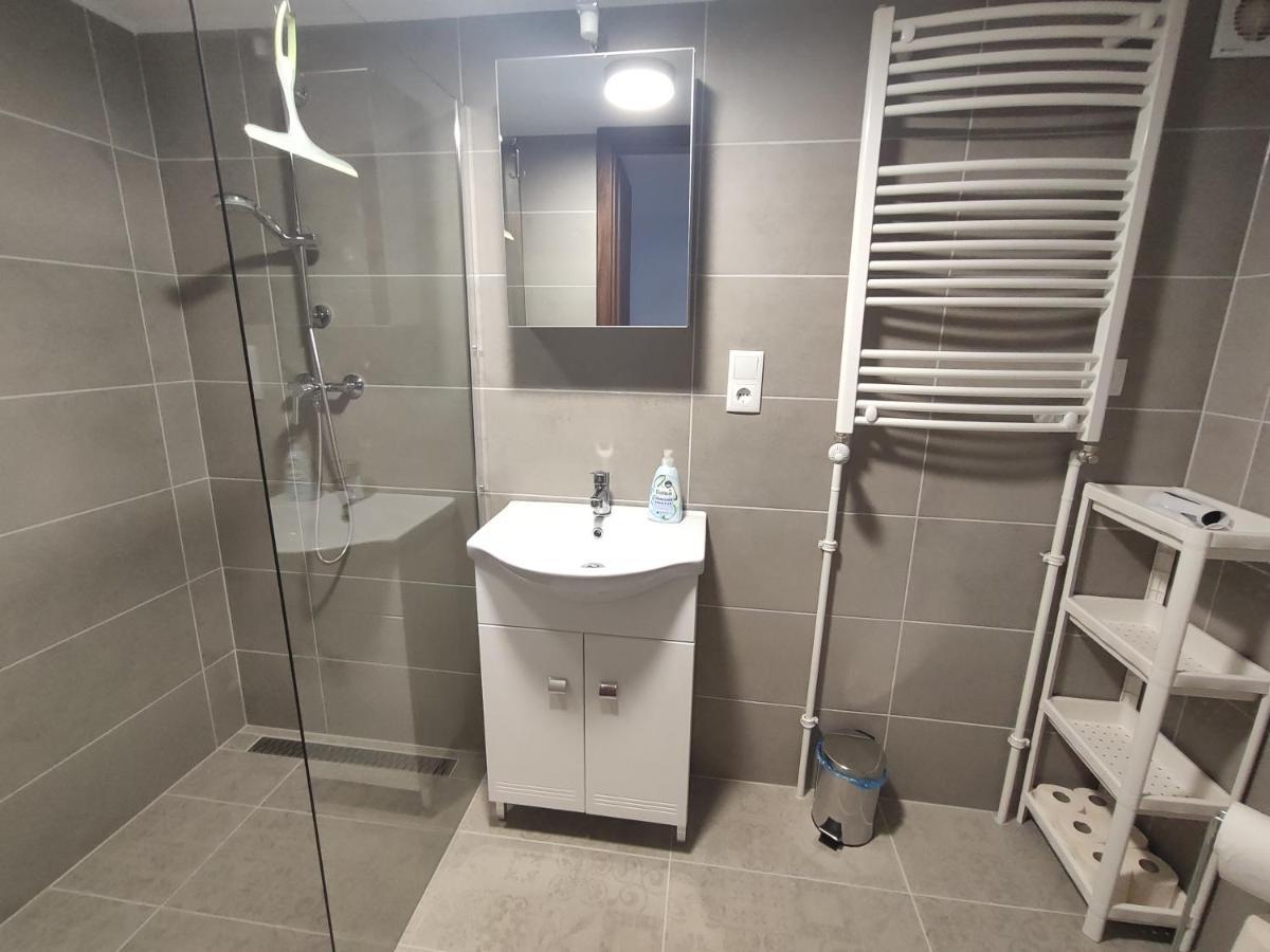 Apartament Kossuth Garden Debreczyn Zewnętrze zdjęcie