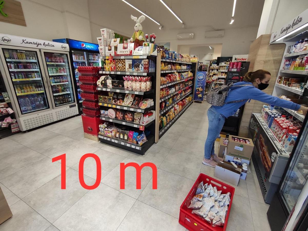 Apartament Kossuth Garden Debreczyn Zewnętrze zdjęcie